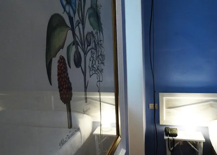 艾尔伯格博洛尼亚酒店 瓦雷泽